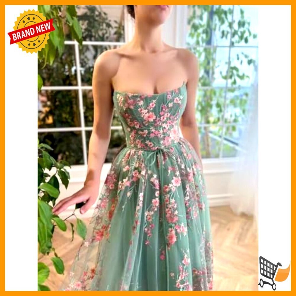 Strapless Tea Length Prom Dress with Pocket Floral Tulle Ball Gown - Picture 3 of 5